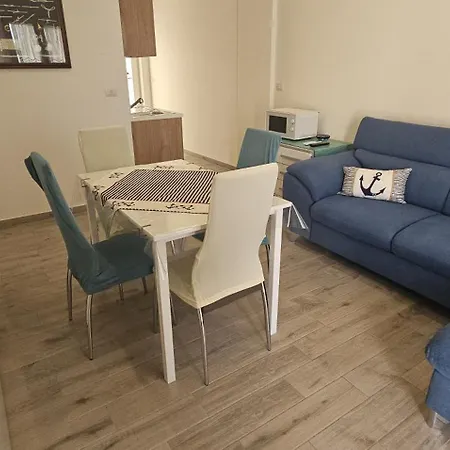 Asterias * פורטו צ'זראו
